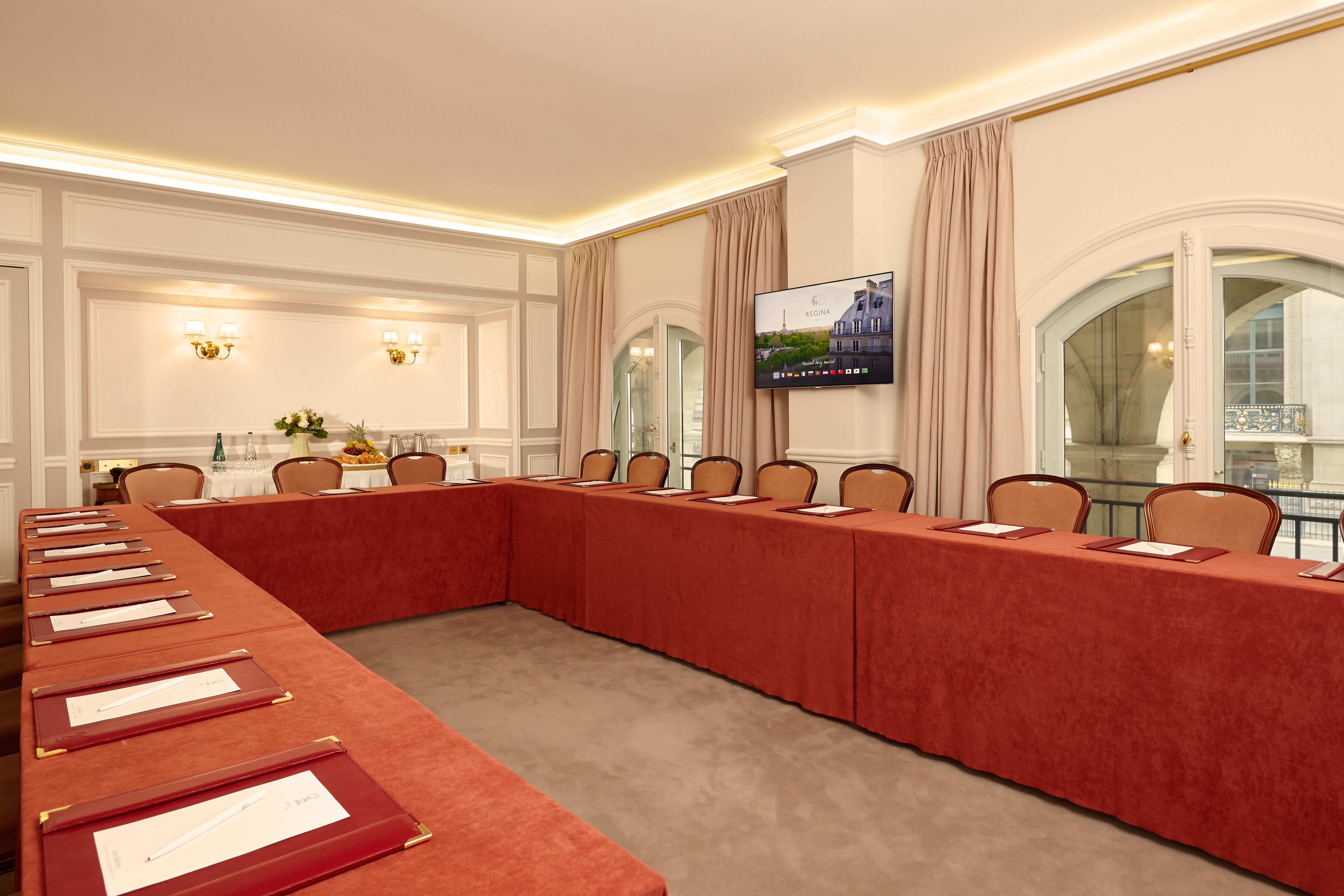 فندق ريجينا لوفر باريس المظهر الخارجي الصورة Meeting room