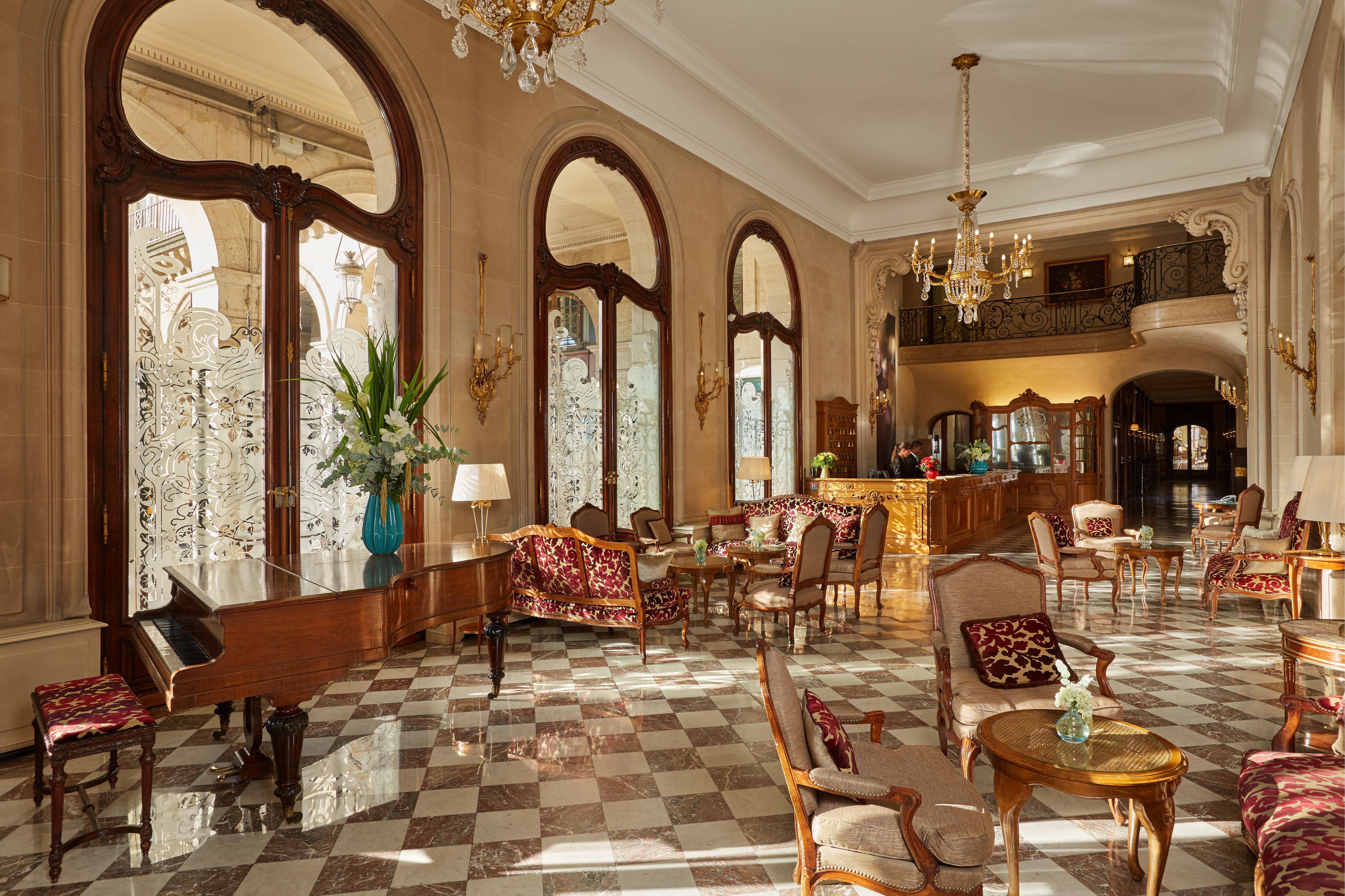 فندق ريجينا لوفر باريس المظهر الخارجي الصورة The lobby