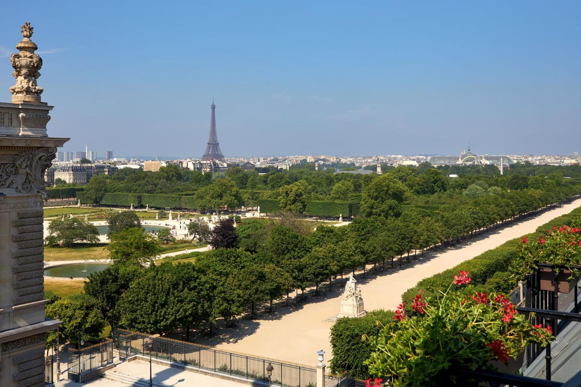 فندق ريجينا لوفر باريس المظهر الخارجي الصورة Champ de Mars